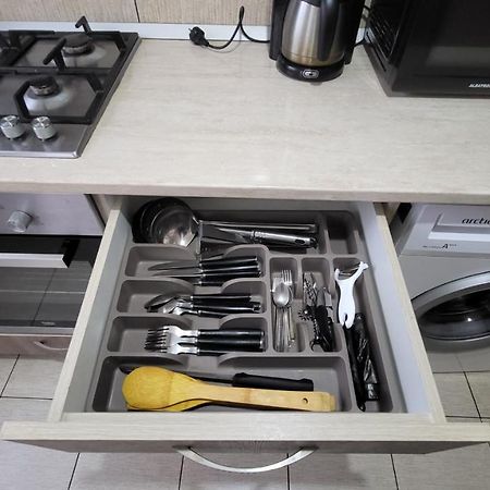 אונשטי Apartament Navi מראה חיצוני תמונה