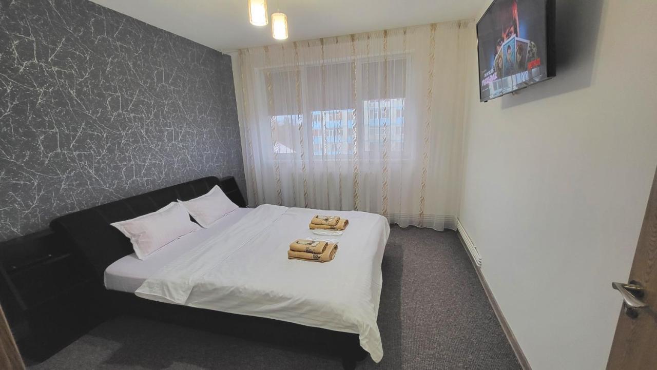 אונשטי Apartament Navi מראה חיצוני תמונה