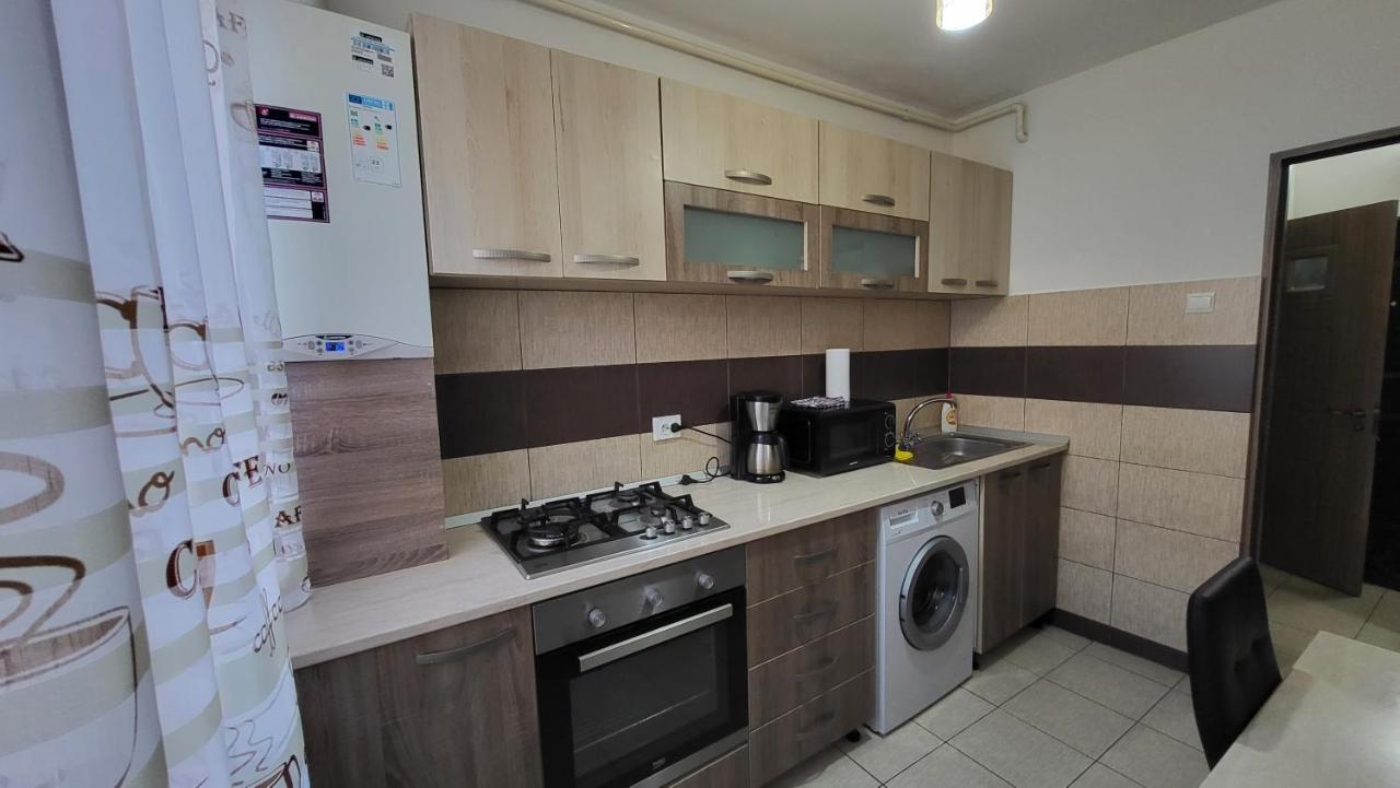 אונשטי Apartament Navi מראה חיצוני תמונה