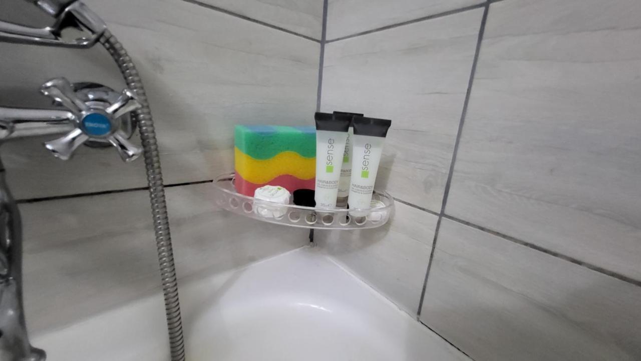 אונשטי Apartament Navi מראה חיצוני תמונה