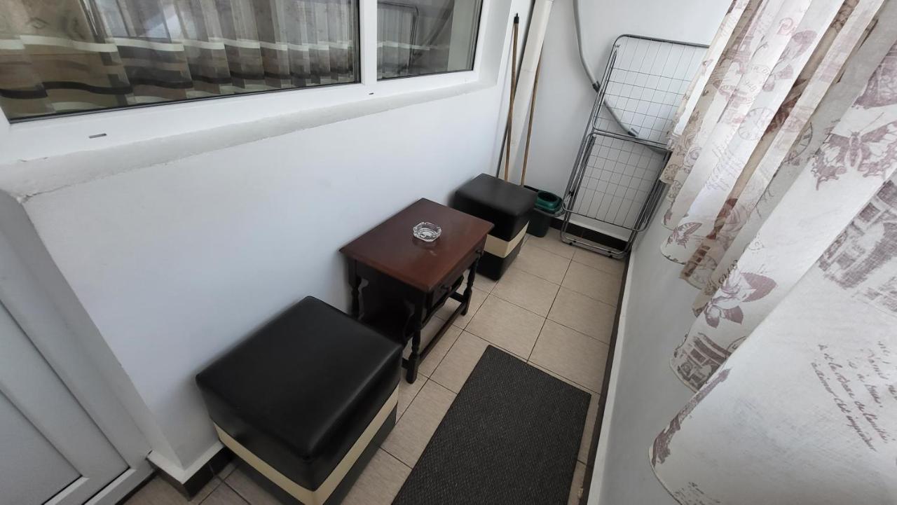 אונשטי Apartament Navi מראה חיצוני תמונה
